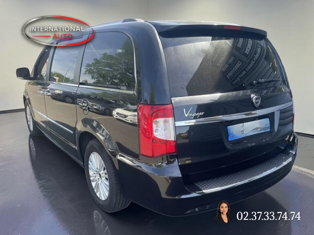 VOYAGER 2.8 MULTIJET PLATINUM 2013 occasion 28700 Auneau