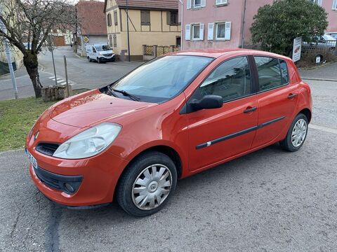 Annonce voiture Renault Clio III 5890 