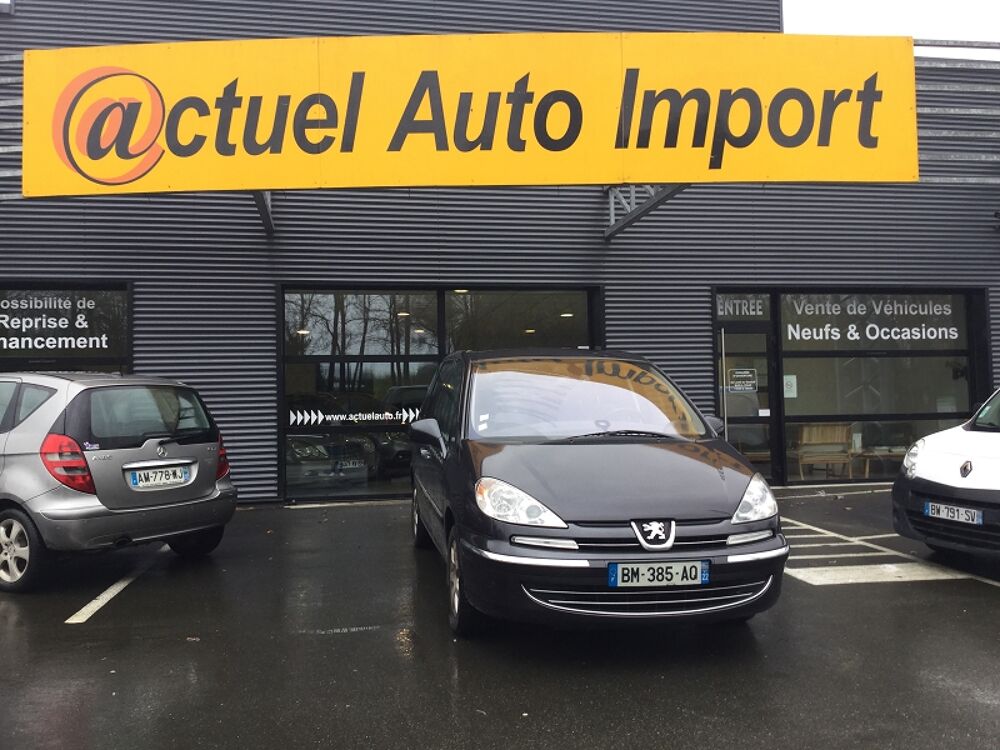 807 2.0 HDI136 FAP PREMIUM PACK 7 PLACES 2011 occasion 22100 Dinan