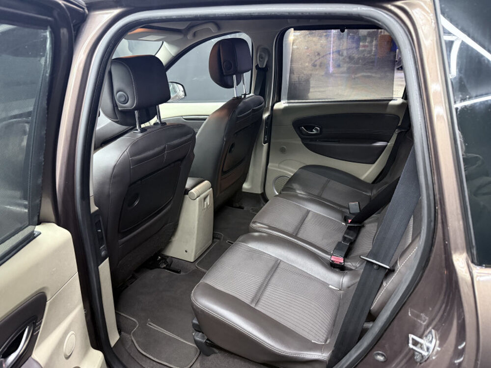 Grand Sc&eacute;nic III 1.9 DCI 130CH PRIVILEGE 5 PLACES 2010 occasion 57185 CLOUANGE