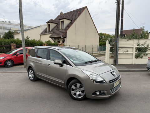 5008 1.6 HDI115 FAP FAMILY II 7PL 2013 occasion 95480 PIERRELAYE