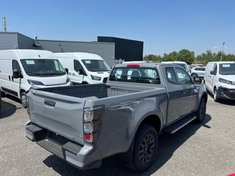 D-Max 2.2 DDI 164CH B-STRONG CREW A/T 2026 occasion 31670 Lab&egrave;ge