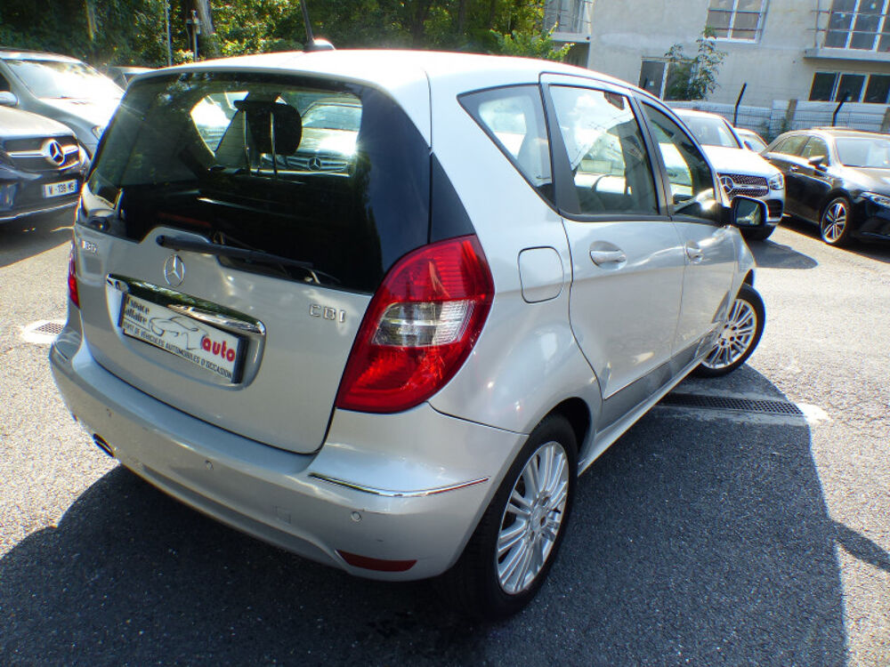 Classe A 180 CDI ELEGANCE CONTACT 2009 occasion 77144 Mont&eacute;vrain