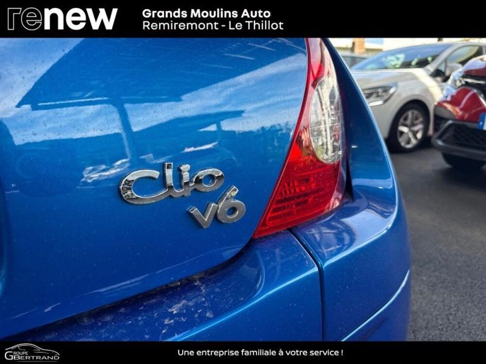 Clio 3.0 V6 255ch 3p 2004 occasion 88160 Le Thillot