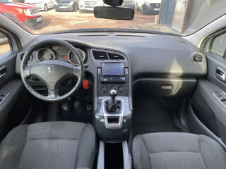 5008 1.6 HDI FAP CONFORT PACK 7PL 2010 occasion 42120 LE COTEAU