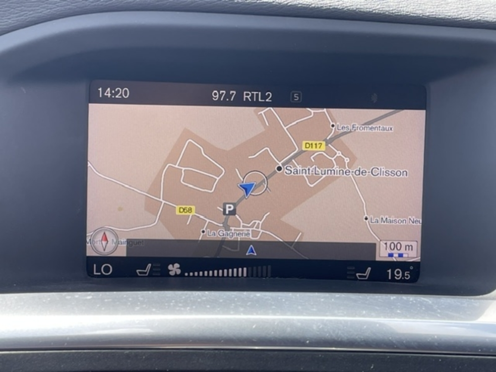 V60 D4 190CH MOMENTUM 2018 occasion 44190 Saint-Lumine-de-Clisson