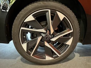 308 SW 1.2 TURBO 130CH S&S ALLURE PACK EAT8 2022 occasion 09000 Foix