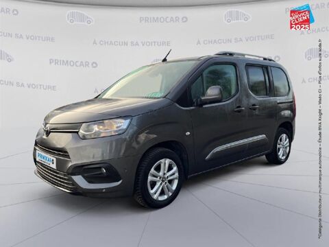 Toyota Proace city Medium 1.5 100 D-4D Executive GPS 2020 occasion Charleville-M&eacute;zi&egrave;res 08000