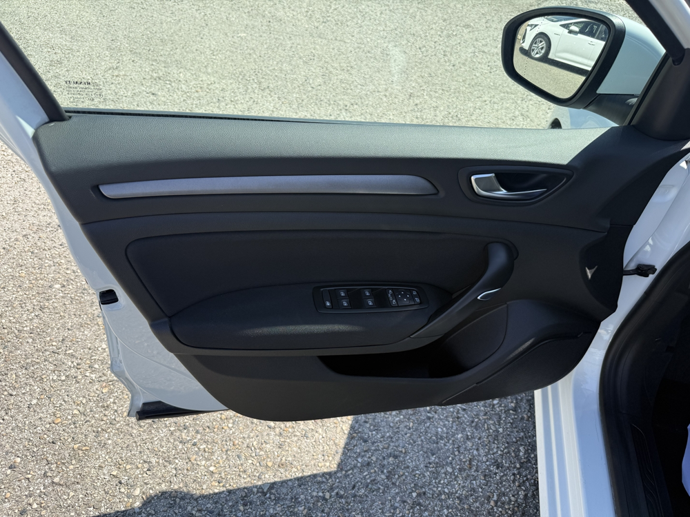 Megane IV 1.6 E-TECH PLUG-IN HYBRID 160CH EVOLUTION 2022 occasion 26740 Les Tourrettes
