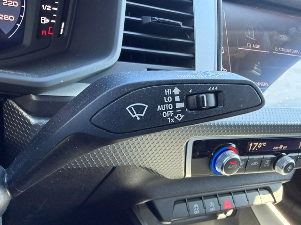 A1 30 TFSI 116CH DESIGN 2025 occasion 16400 Puymoyen