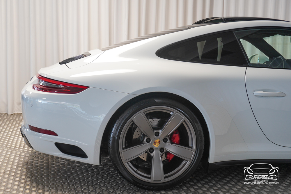 911 (991) 3.0 420CH 4S PDK PSE CHRONO ROUES AR DIRECTRICES 2018 occasion 67550 Vendenheim
