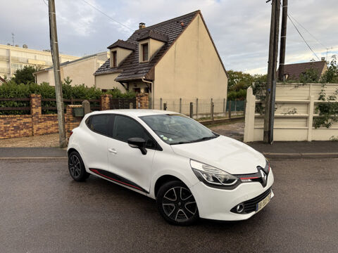 Clio IV 1.5 DCI 90CH LIMITED EDC ECO&sup2; 2013 occasion 95480 PIERRELAYE