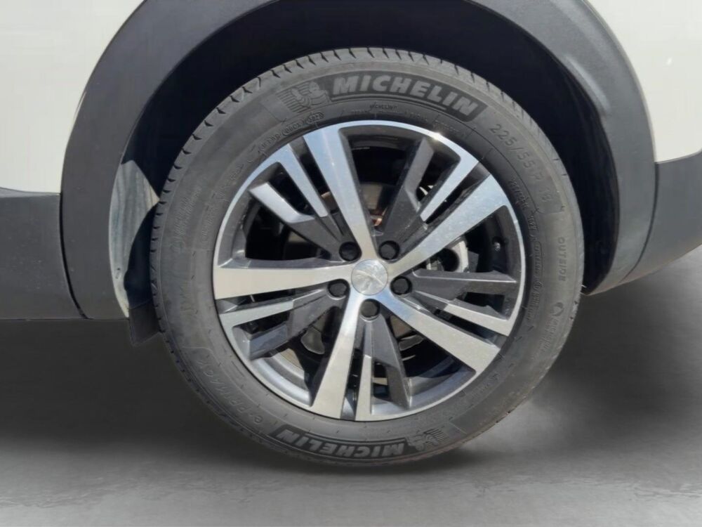 3008 Hybrid 136ch Allure Pack e-DCS6 2023 occasion 27000 &Eacute;vreux