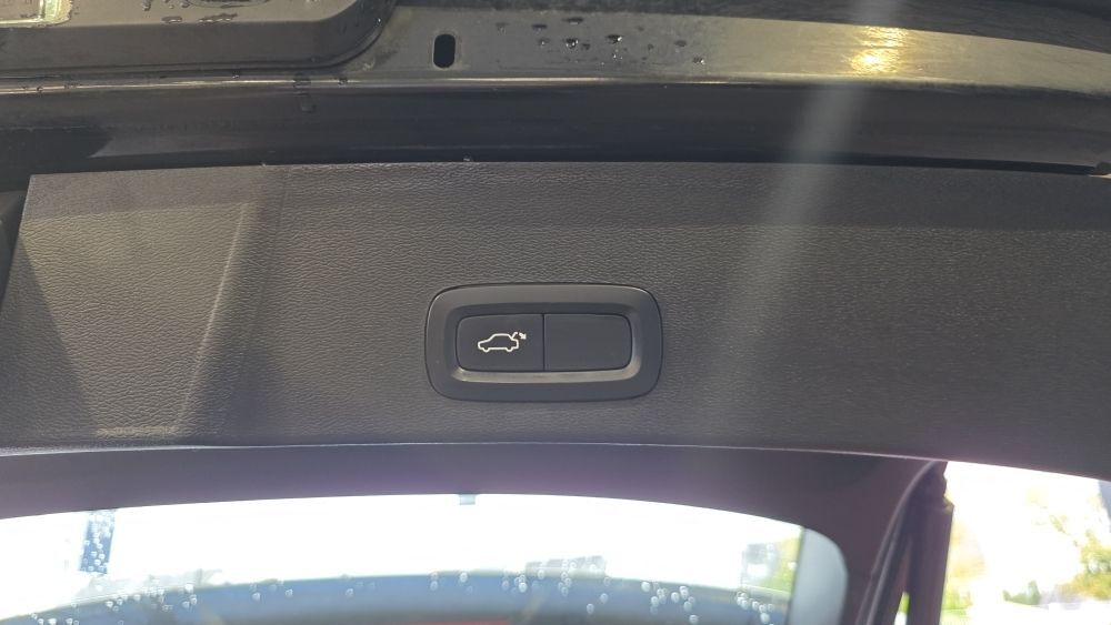 XC40 D4 ADBLUE AWD 190CH MOMENTUM GEARTRONIC 8 2019 occasion 56530 QUEVEN