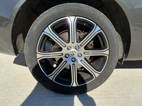 XC60 D5 AWD 235CH INSCRIPTION LUXE BOITE AUTOMATIQUE 2018 occasion 30360 V&eacute;z&eacute;nobres