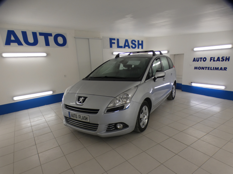 Peugeot 5008 1.6 HDI115 FAP BUSINESS 7PL 2013 occasion CHATEAUNEUF DU RHONE 26780