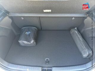 Yaris 116h Design 5p MY25 2026 occasion 54400 Longwy