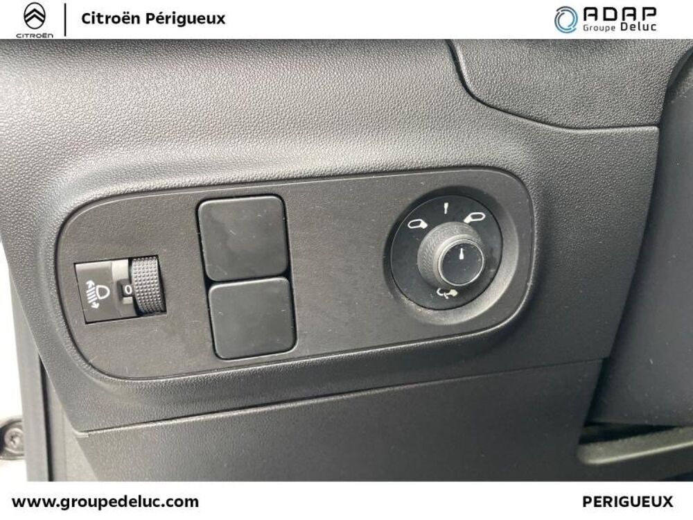 C3 1.2 PureTech 83ch S&S Feel Business 2021 occasion 24750 Tr&eacute;lissac