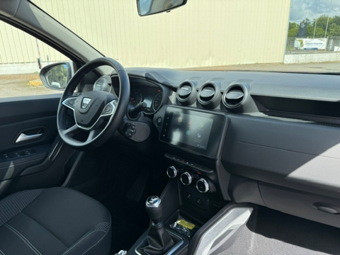 Duster 1.0 ECO-G 100CH JOURNEY 4X2 GPL + ESSENCE 2022 occasion 16400 Puymoyen