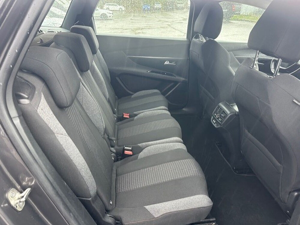5008 1.2 ESSENCE 130CH S&S ACTIVE BUSINESS EAT8 2021 occasion 91220 Br&eacute;tigny-sur-Orge
