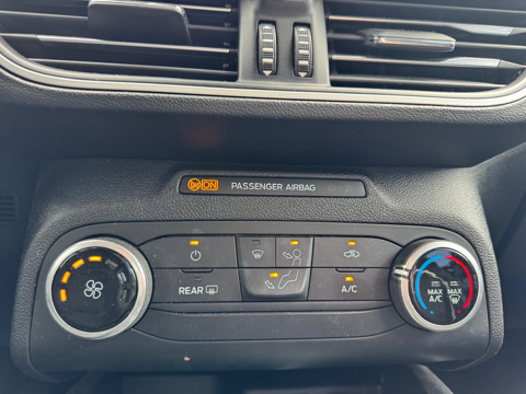 Focus 1.0 ECOBOOST 100CH TREND BUSINESS- SUIVI D ENTRETIEN COMPLET 2020 occasion 44290 Conquereuil