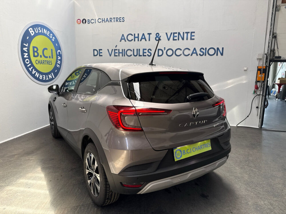 Captur 1.0 TCE 90CH EVOLUTION 2024 occasion 28630 Nogent-le-Phaye