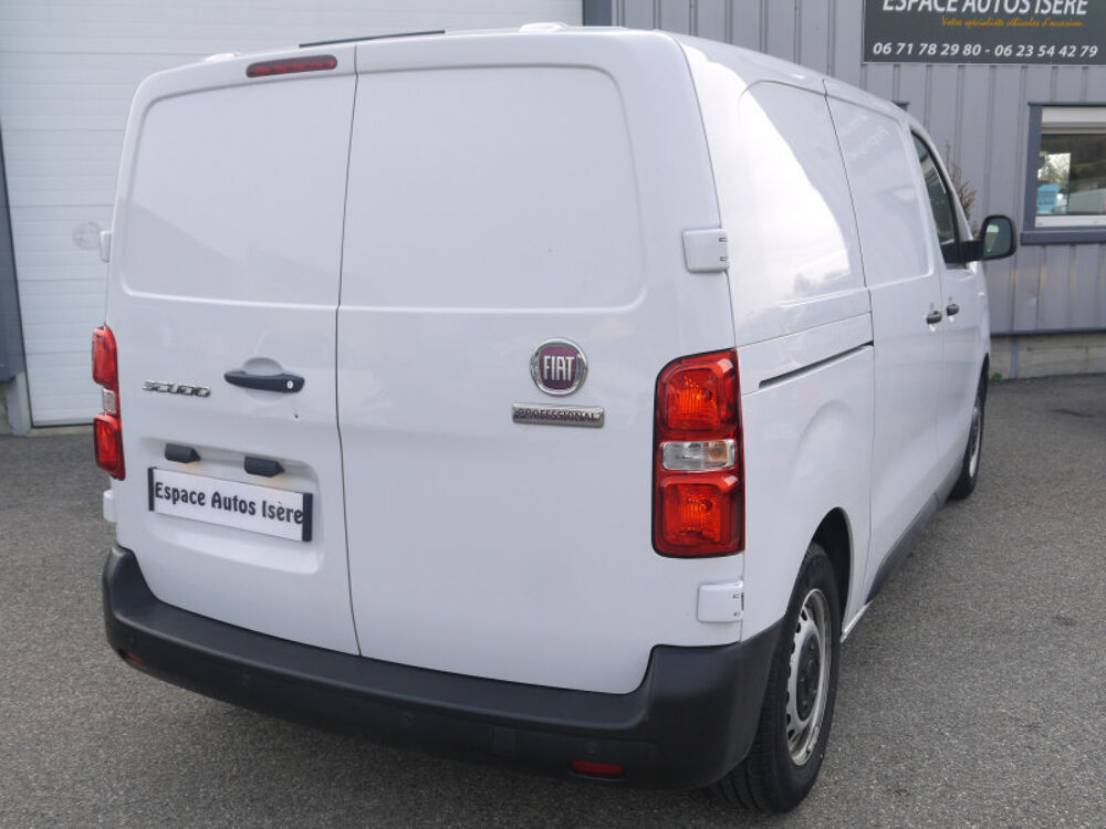 Scudo M 1.5 BLUEHDI 120CH S&S, 3 PLACES, TVA RECUPERABLE 18325 HT 2023 occasion 38260 La C&ocirc;te-Saint-Andr&eacute;