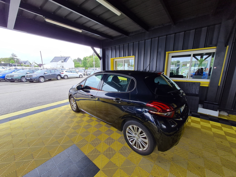 208 1.5 BLUEHDI 100CH ACTIVE BUSINESS S&S BVM5 5P 2019 occasion 56530 Qu&eacute;ven