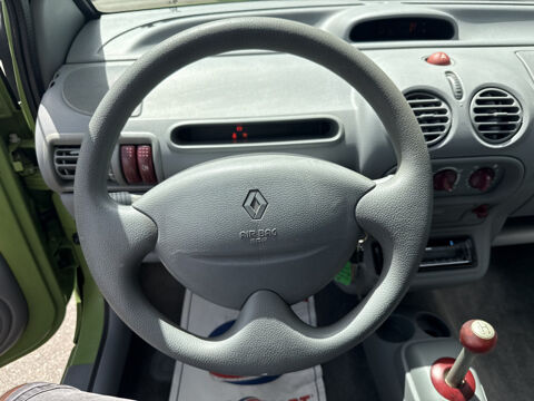 Twingo 1.2 16V 75CH EXPRESSION QUICKSHIFT 2003 occasion 31140 Aucamville