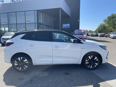 Grandland 1.5 D 130CH ELEGANCE BUSINESS BVA8 2022 occasion 33700 M&eacute;rignac
