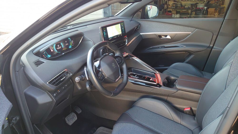 3008 PLUG-IN HYBRID 225CH ALLURE PACK E-EAT8 2023 occasion 40990 Saint-Paul-l&egrave;s-Dax