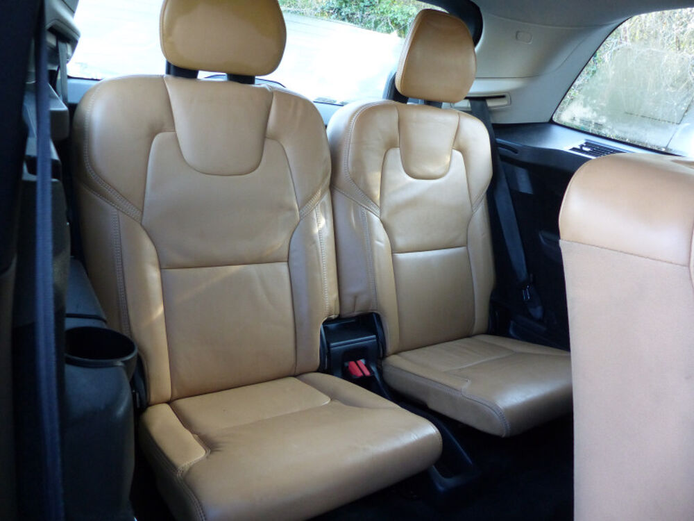 XC90 D5 AWD 225CH INSCRIPTION GEARTRONIC 7 PLACES 2015 occasion 77144 Mont&eacute;vrain
