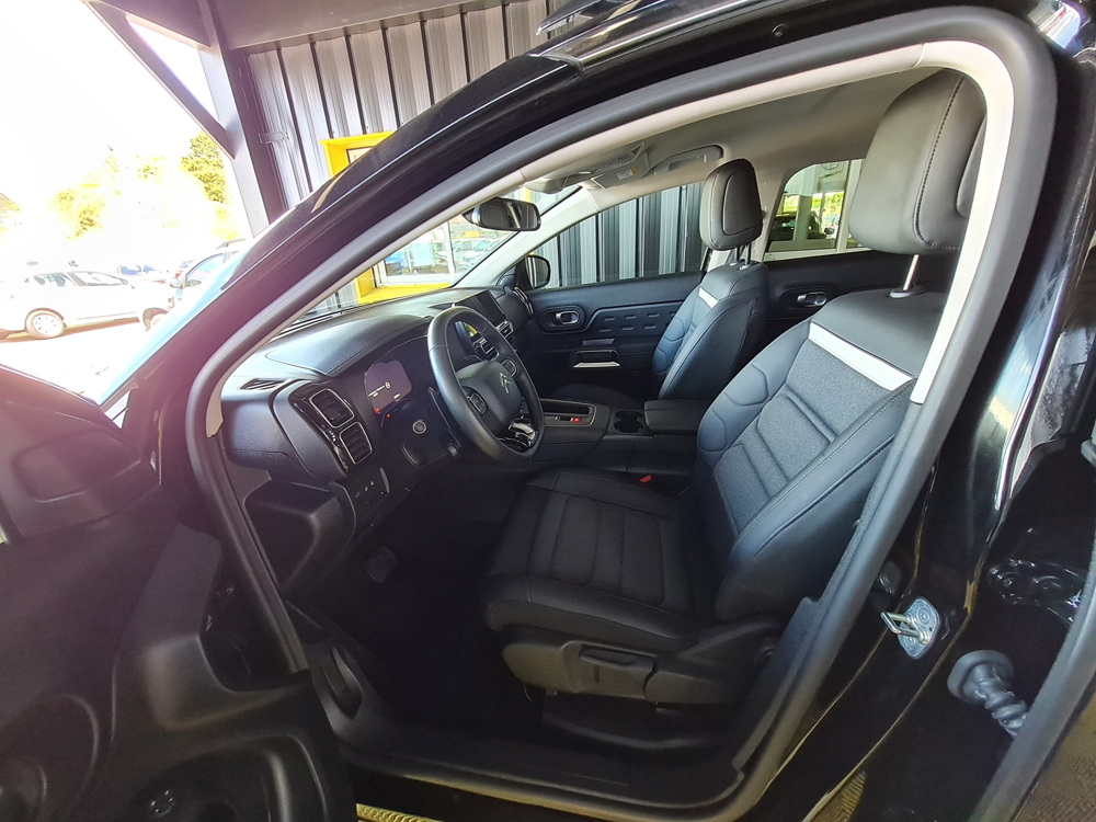 C5 aircross 1.2 HYBRIDE 136CH MAX BOITE AUTOMATIQUE 2025 occasion 56530 Qu&eacute;ven