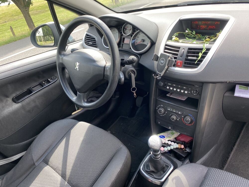 207 SW 1.6 HDI112 FAP PREMIUM 2010 occasion 67330 Bouxwiller