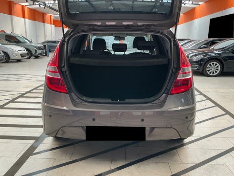 i30 1.4 PACK INVENTIVE 2011 occasion 38150 Salaise-sur-Sanne