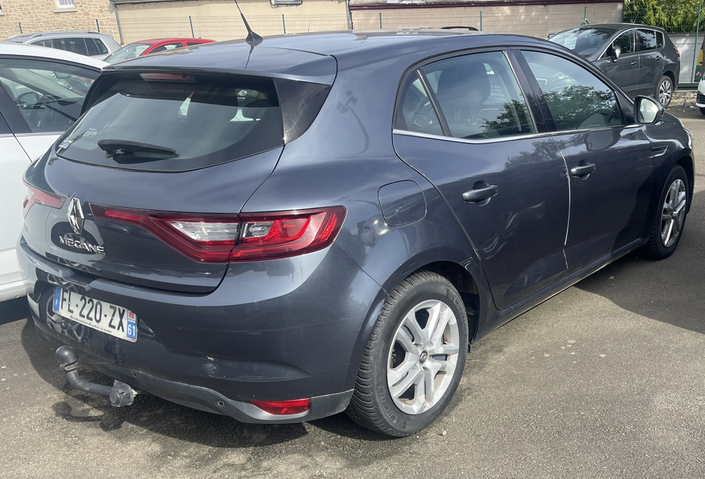Megane IV 1.5 BLUE DCI 115CH BUSINESS 2019 occasion 61000 Alen&ccedil;on