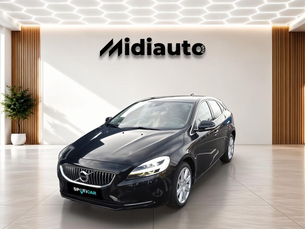 V40 D2 120ch Inscription Geartronic 2016 occasion 27300 Bernay