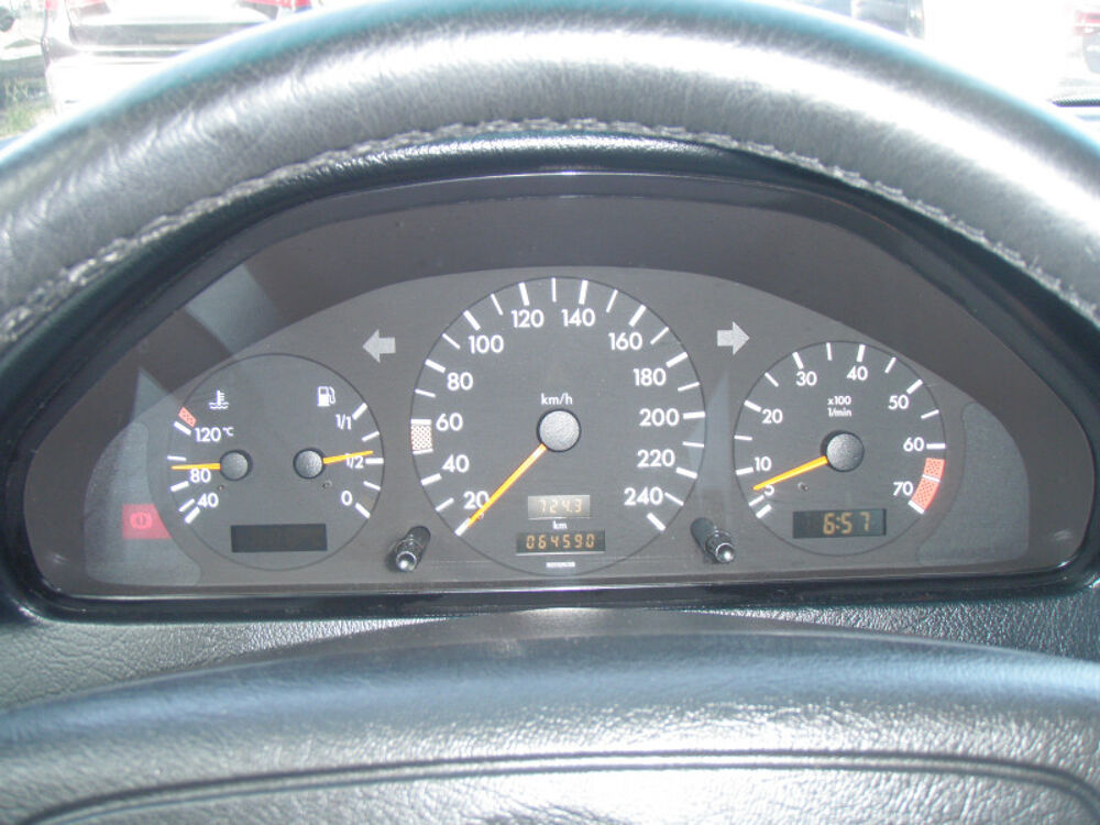 Classe C 180 ELEGANCE 1995 occasion 93220 Gagny