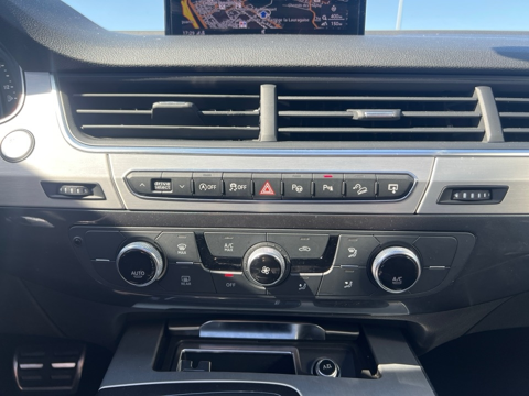 Q7 3.0 V6 TDI 272CH CLEAN DIESEL S LINE QUATTRO TIPTRONIC 5 PLA 2017 occasion 31670 Lab&egrave;ge