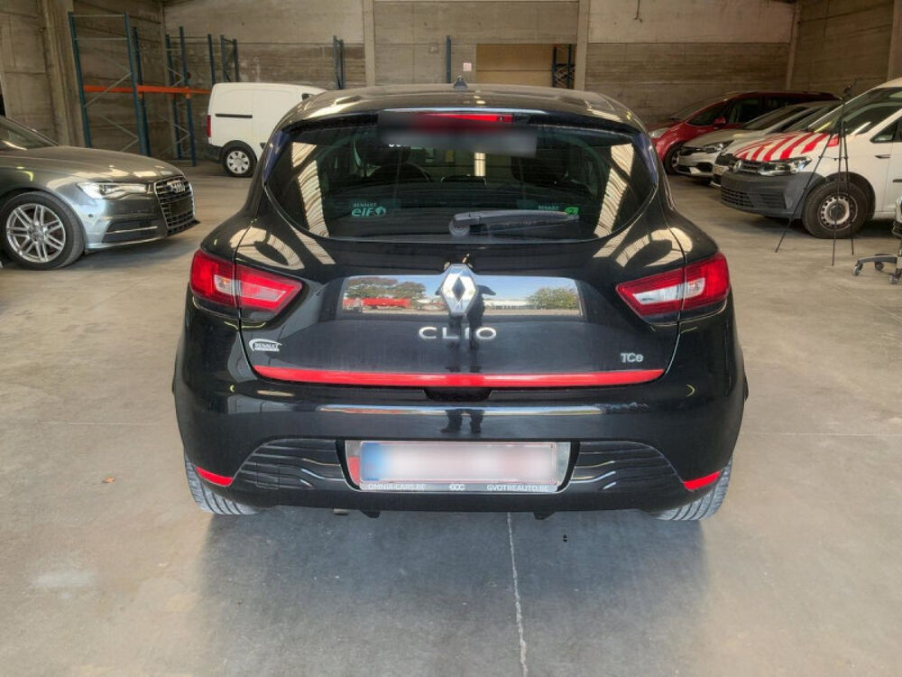Clio IV 0.9 TCE 90CH LIMITED EURO6 2015 2015 occasion 57185 CLOUANGE