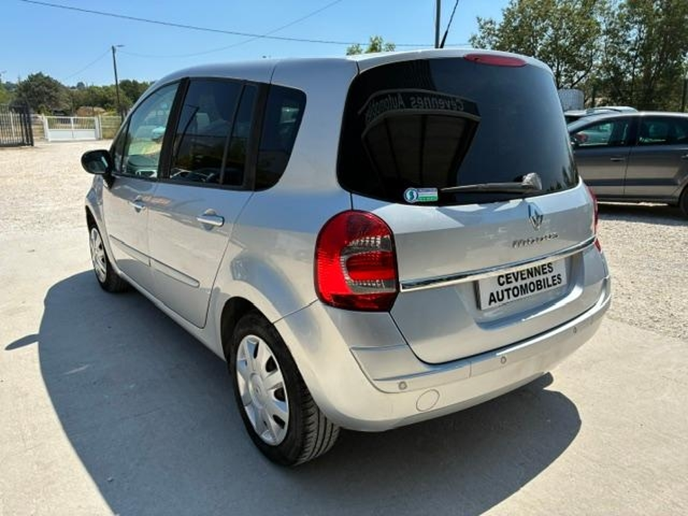Grand Modus 1.2 TCE 100CH DYNAMIQUE 2010 occasion 30360 V&eacute;z&eacute;nobres