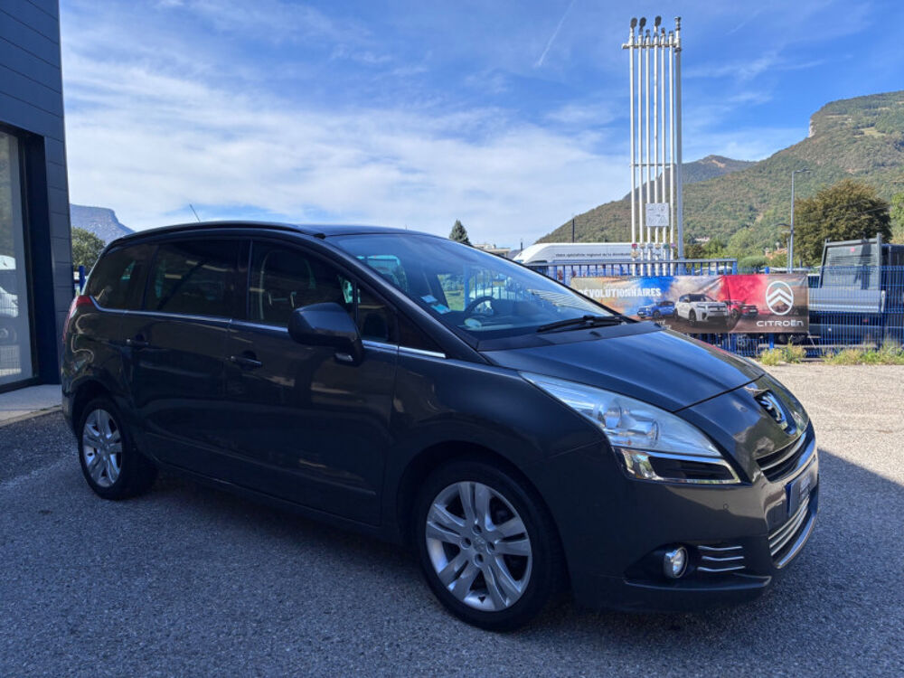 5008 1.6 HDI112 FAP ALLURE 7PL / distribution + embrayage neufs p 2012 occasion 38130 ECHIROLLES