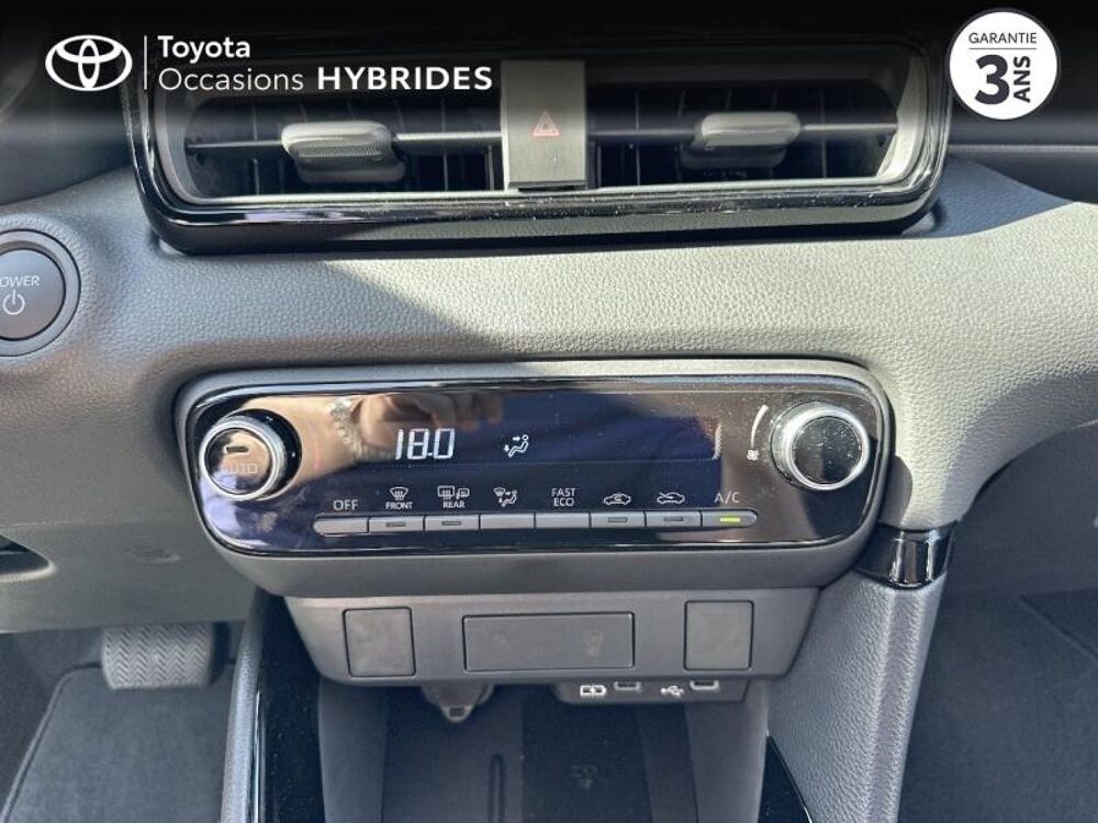 Yaris HYBRIDE 82001 P21 0/116H 05 DESIGN PACK 2026 occasion 44600 Saint-Nazaire
