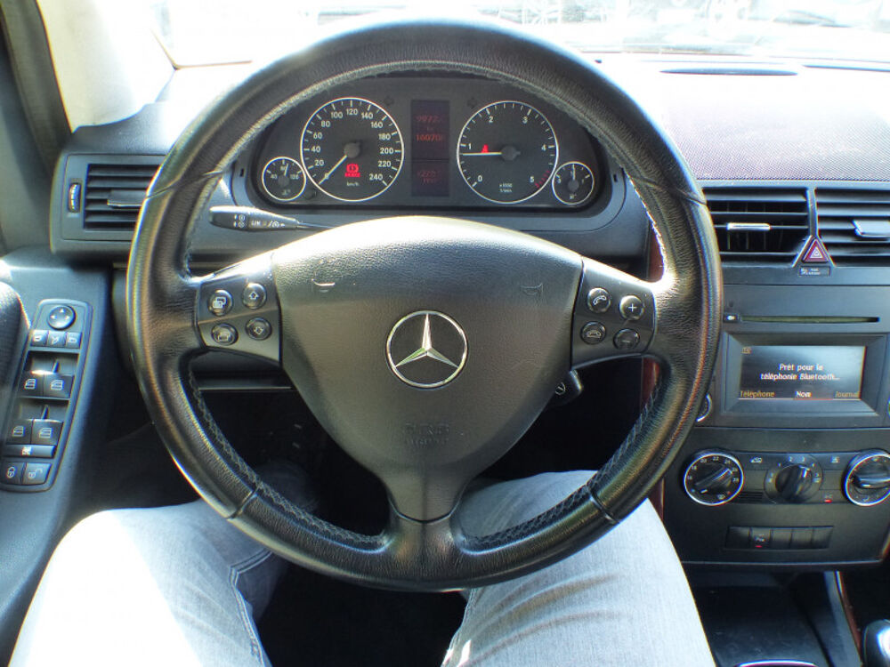 Classe A 180 CDI ELEGANCE CONTACT 2009 occasion 77144 Mont&eacute;vrain