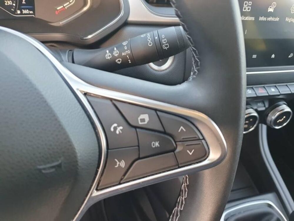 Captur 1.3 TCe mild hybrid 140ch Techno 2023 occasion 56400 Brech