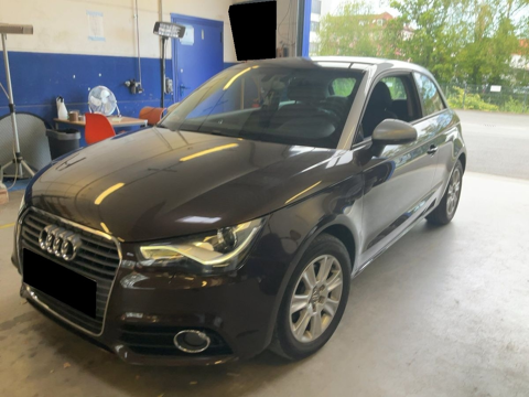 Audi a1 1.6 TDI 105CH FAP ATTRACTION