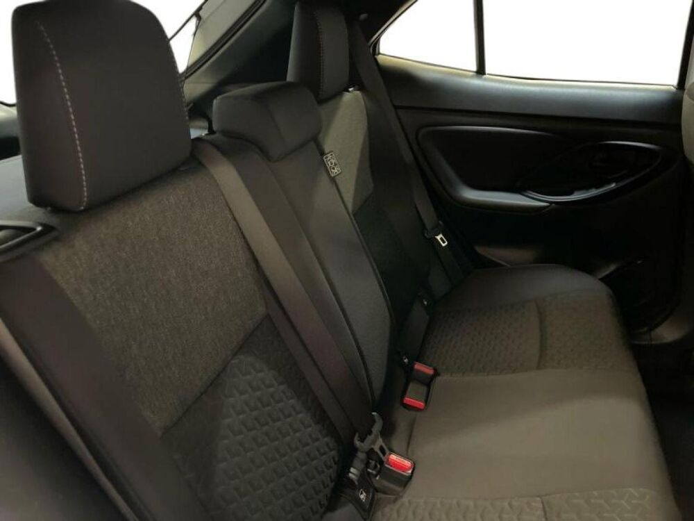 Yaris Cross 116h Design MY22 2023 occasion 13400 Aubagne