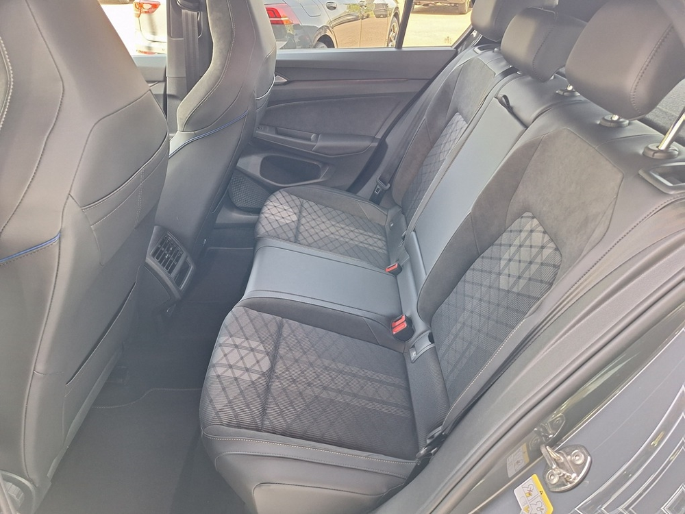 Golf 1.5 ETSI EVO2 116CH R-LINE EDITION DSG7 2026 occasion 82370 Campsas
