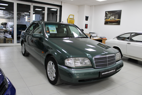 Classe C 220D ELEGANCE BVA 1995 occasion 77120 Coulommiers