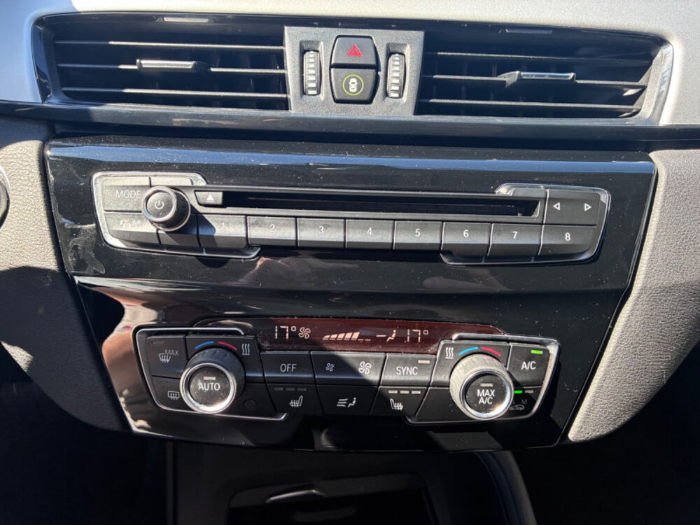 X1 (F48) XDRIVE20IA 192CH LOUNGE /ATTELAGE/SUIVI BMW COMPLET 2018 occasion 38130 ECHIROLLES